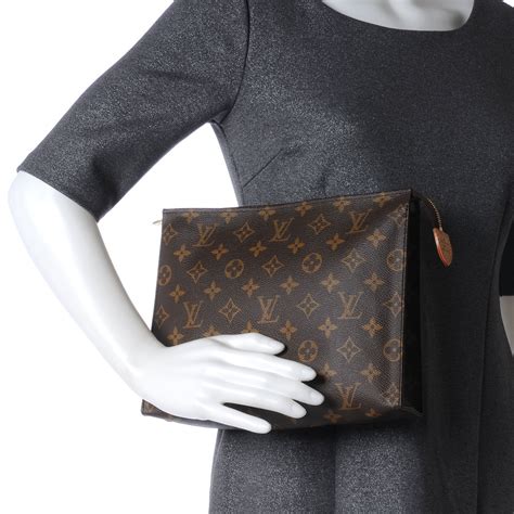 louis vuitton monogram toiletry pouch 19|toiletry pouch 26 louis vuitton.